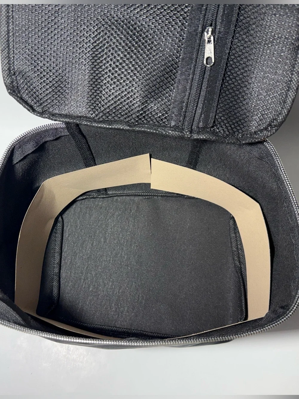 Sassy + Chic Large Black Makeup Bag Travel Toiletry Organizer Case NWT 8x6x5 in
